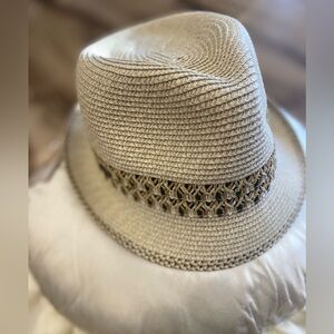 Fedora Hat brand new, SPF 50 size med. woman size